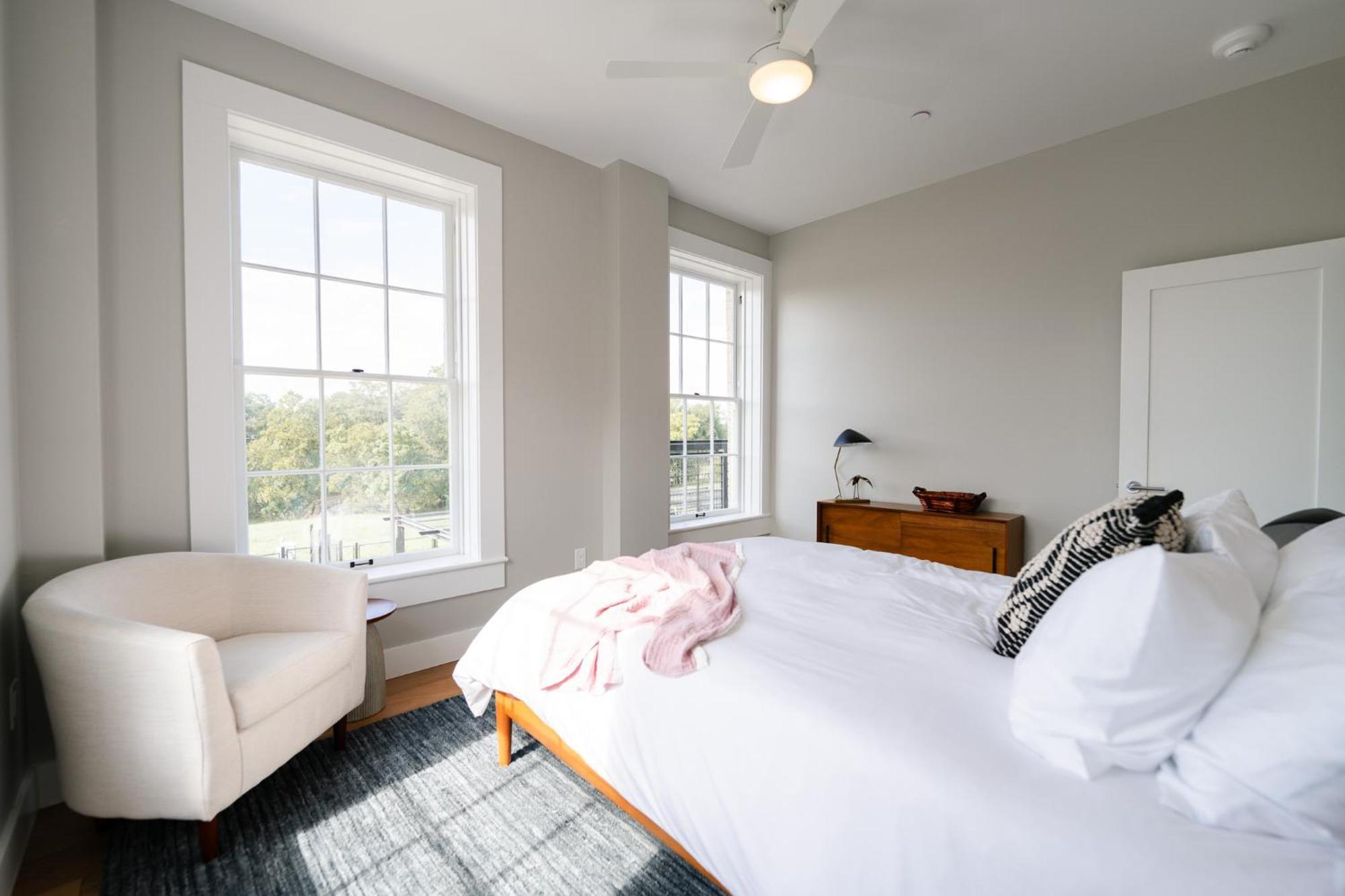 Western 1924 Luxury Lofts Martindale Eksteriør bilde