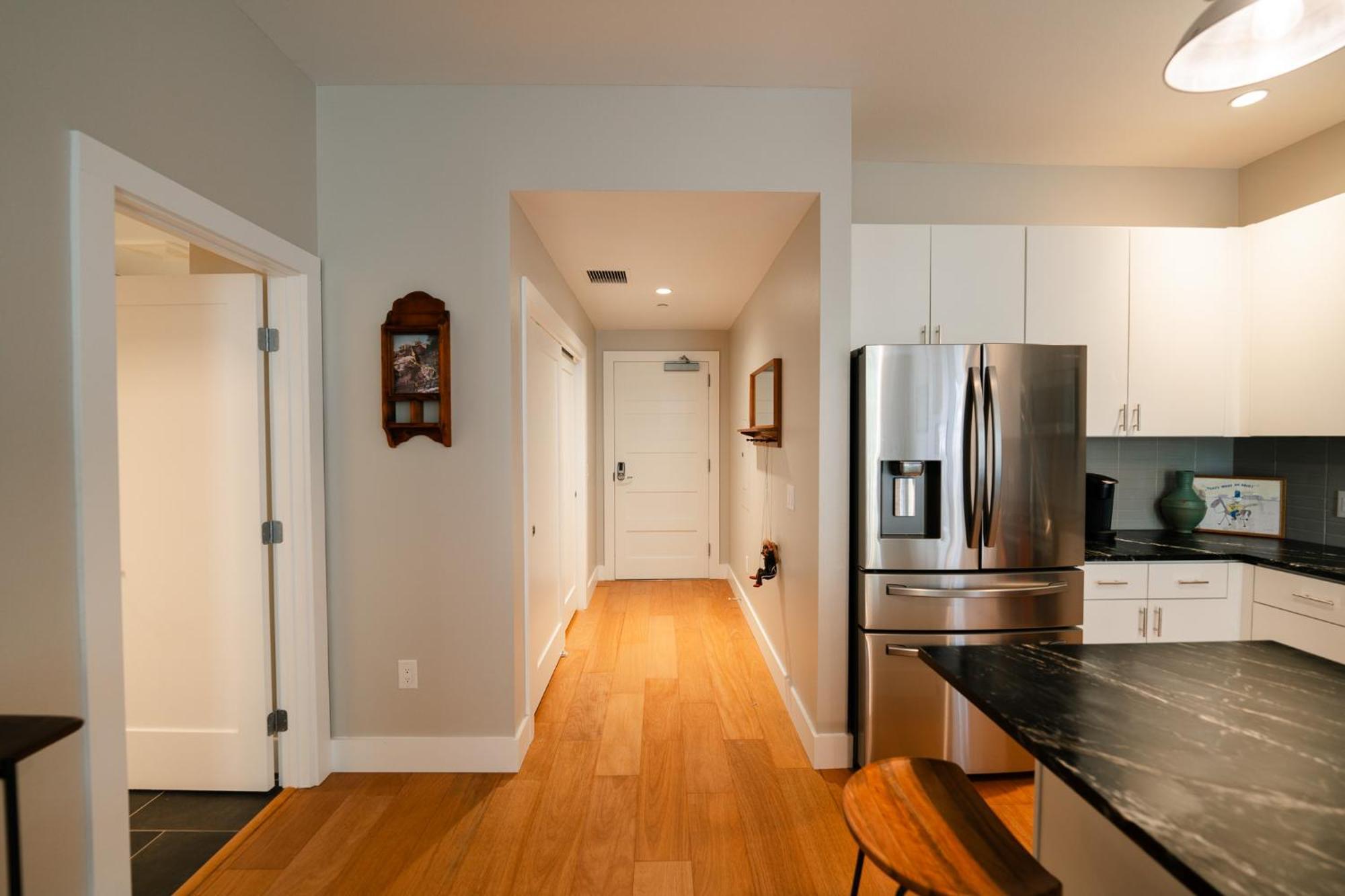 Western 1924 Luxury Lofts Martindale Eksteriør bilde