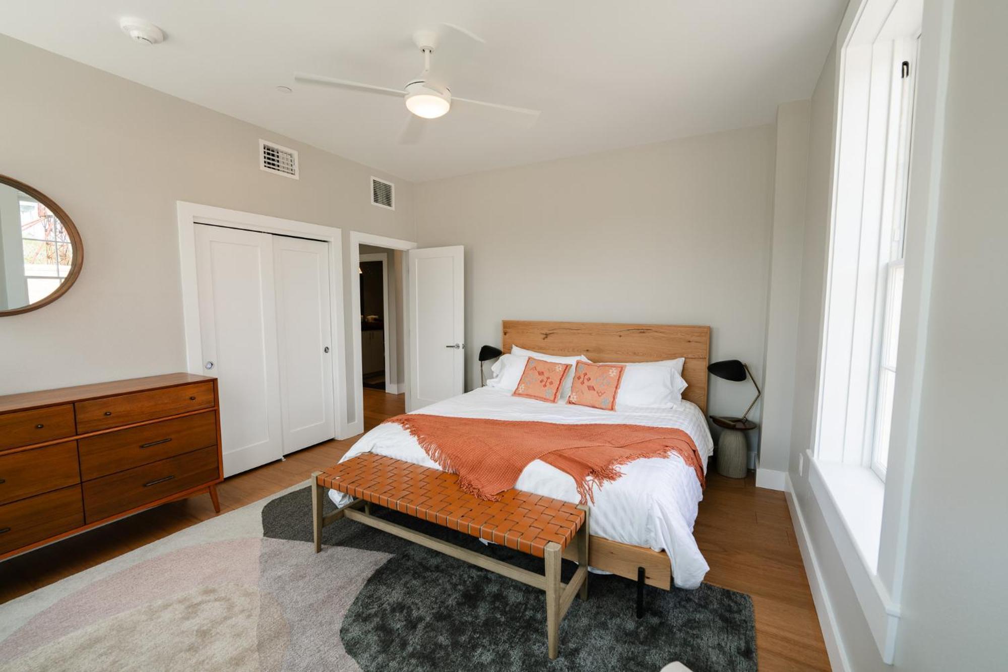Western 1924 Luxury Lofts Martindale Eksteriør bilde